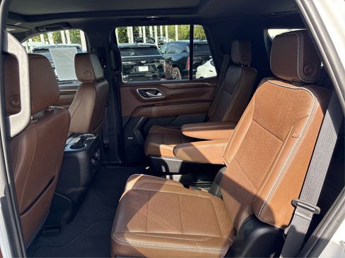 Used 2022 Chevrolet Tahoe High Country image 10