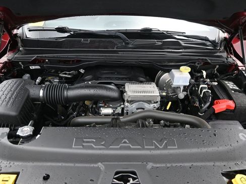 Used 2023 RAM 1500 Laramie AWD/4WD image 11