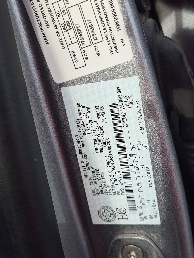 Used 2024 Ford Escape Active AWD/4WD image 28