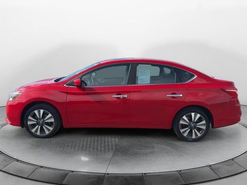 Used 2019 Nissan Sentra SV w/ Special Edition Package FWD image 2