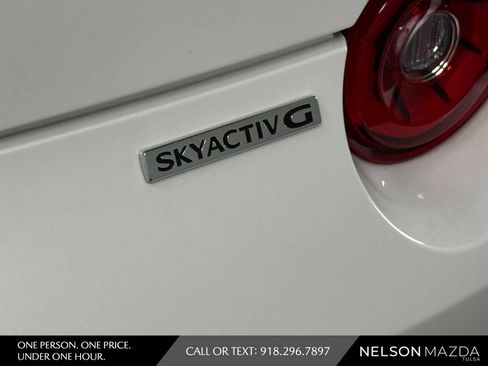 New 2026 MAZDA MX-5 Miata RF Grand Touring RWD image 18