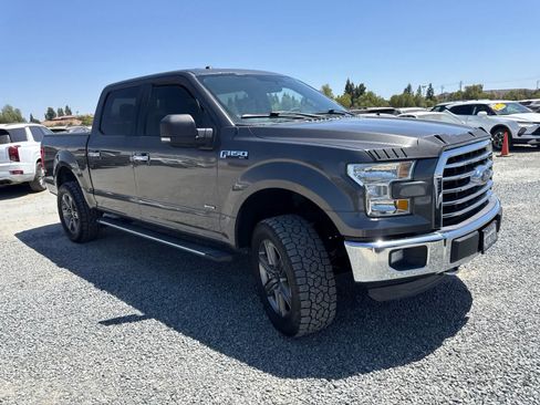 Used 2015 Ford F150 XLT AWD/4WD image 2