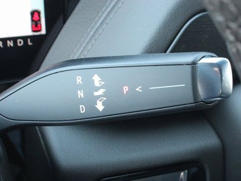 New 2025 GMC Yukon XL Denali w/ Sun & Power Step Package image 37