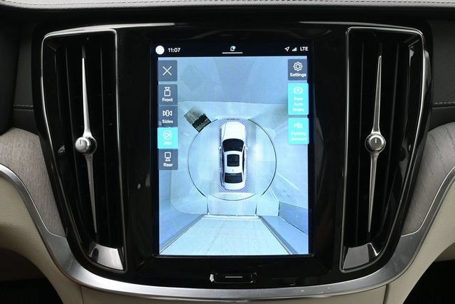 Used 2023 Volvo S60 B5 Ultimate w/ Climate Package FWD image 21