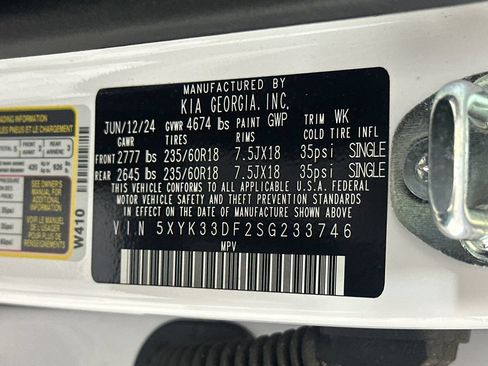 Used 2025 Kia Sportage EX FWD image 9