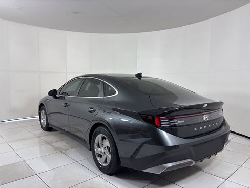 New 2026 Hyundai Sonata SE FWD image 4