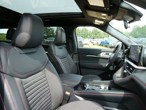 New 2026 Ford Explorer ST-Line AWD/4WD image 11