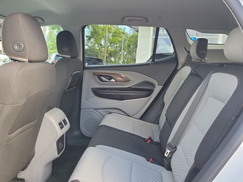 Used 2020 GMC Terrain SLE FWD image 13