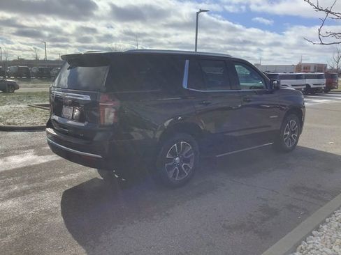 Used 2023 Chevrolet Tahoe LT w/ Luxury Package image 5