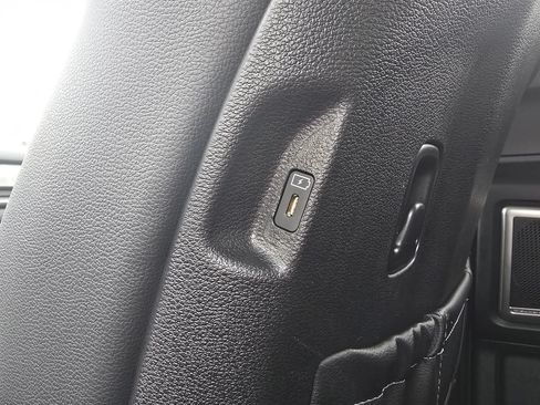 Used 2024 Kia Telluride EX AWD/4WD image 27