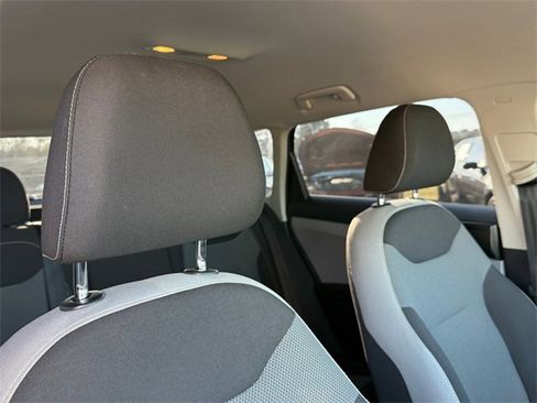 Used 2023 Volkswagen Taos S image 23