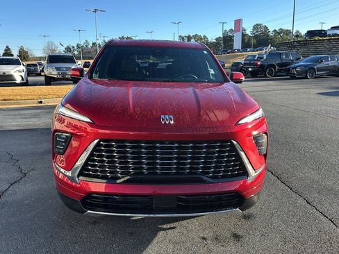 Used 2025 Buick Enclave Avenir image 7