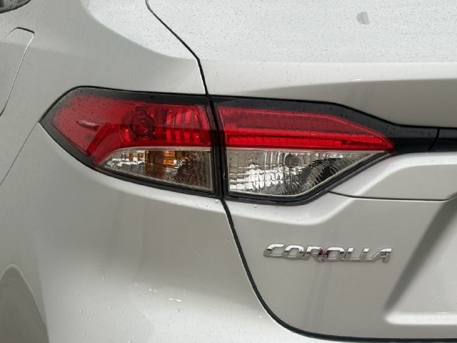 Used 2024 Toyota Corolla LE FWD image 7