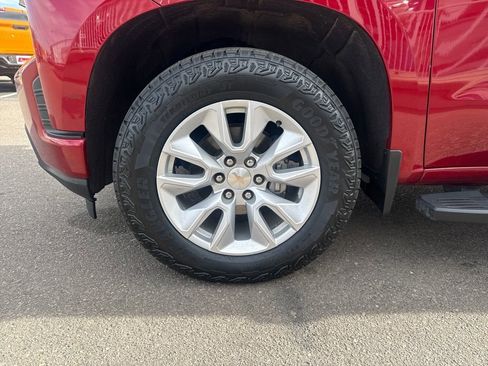 Used 2022 Chevrolet Silverado 1500 Custom w/ Safety Confidence Package image 6