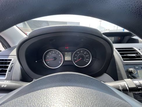 Used 2016 Subaru Forester 2.5i Premium w/ All-Weather Package AWD/4WD image 12