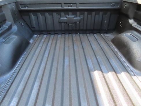 Used 2018 Chevrolet Colorado Z71 image 12