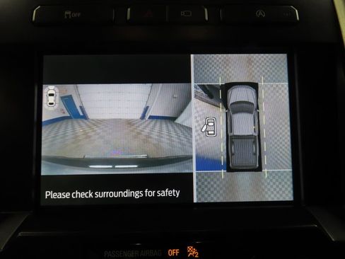 Used 2020 Ford F150 Platinum w/ Equipment Group 701A Luxury AWD/4WD image 14