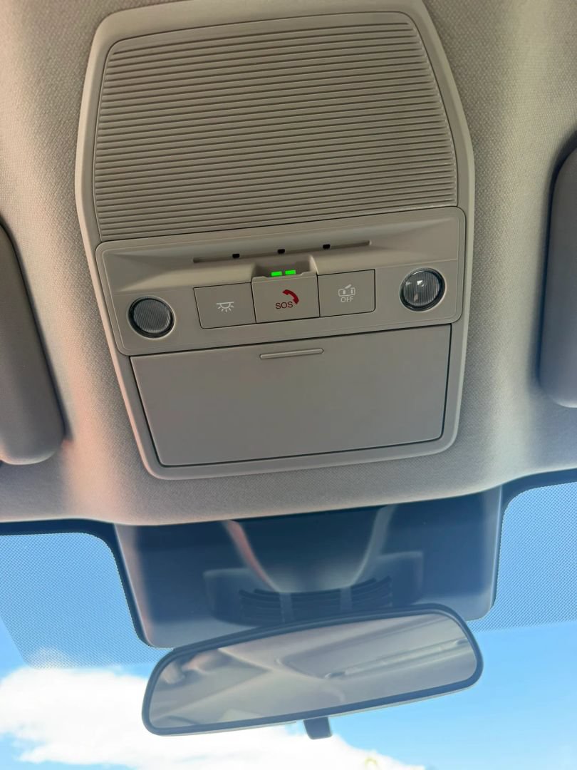 Used 2026 Nissan Sentra SR w/ Floor Mat Package FWD image 31
