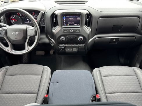 Used 2023 Chevrolet Silverado 1500 Custom Trail Boss w/ LPO, Dark Essentials Package AWD/4WD image 13