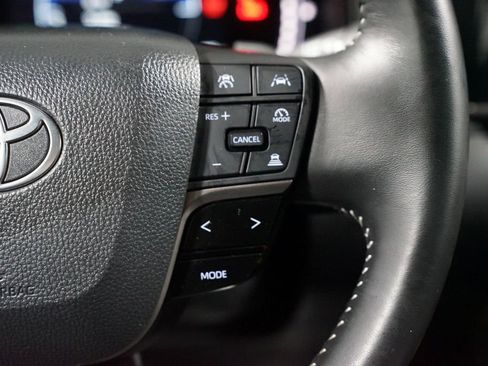 Certified 2025 Toyota Camry SE image 13