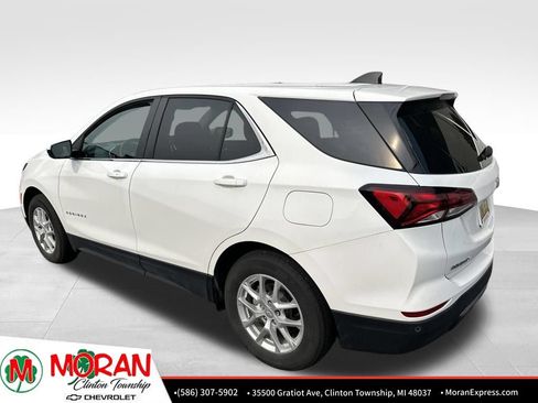 Used 2024 Chevrolet Equinox LT FWD image 3