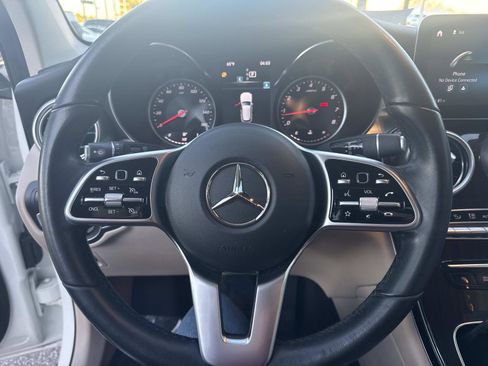 Certified 2022 Mercedes-Benz GLC 300 image 25