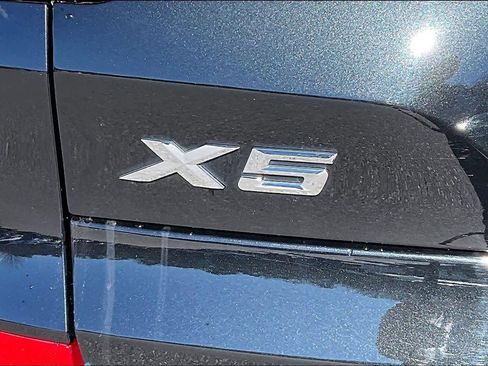Used 2023 BMW X5 xDrive40i w/ M Sport Package image 34