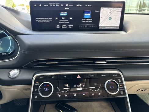 Used 2022 Genesis GV80 2.5T w/ Prestige Package 04 image 30