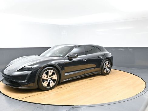 Used 2023 Porsche Taycan 4 Cross Turismo w/ Premium Package image 5