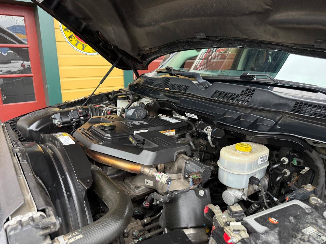 Used 2018 RAM 2500 Big Horn w/ Sport Appearance Group AWD/4WD image 23