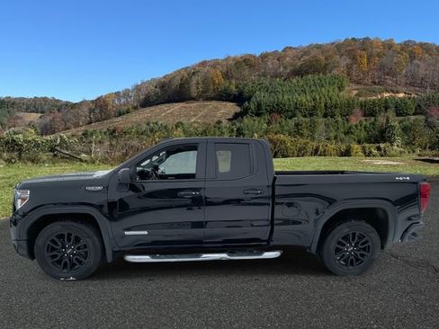 Used 2020 GMC Sierra 1500 Elevation w/ Elevation Value Package image 4