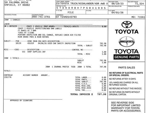 Used 2023 Toyota Highlander XLE AWD/4WD image 11