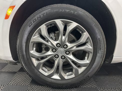 Used 2022 Buick Enclave Avenir w/ Avenir Technology Package image 46