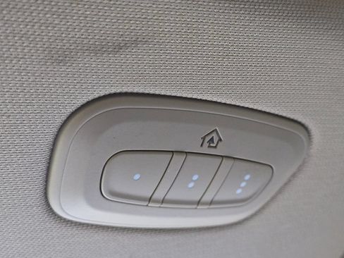 Used 2020 RAM 1500 Big Horn AWD/4WD image 35