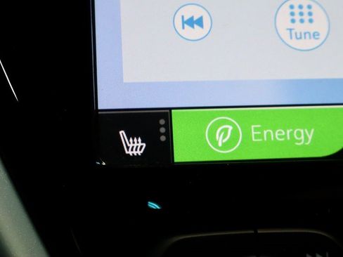 Used 2020 Chevrolet Bolt Premier w/ Infotainment Package image 4