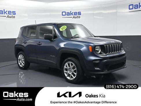Used 2023 Jeep Renegade Latitude AWD/4WD image 1