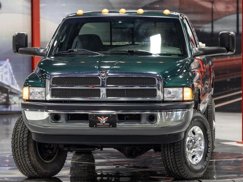 Used 2001 Dodge Ram 2500 Truck 4x4 Quad Cab image 2