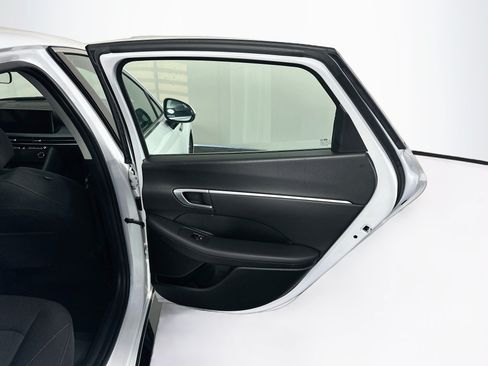 Used 2024 Hyundai Sonata SEL FWD image 30