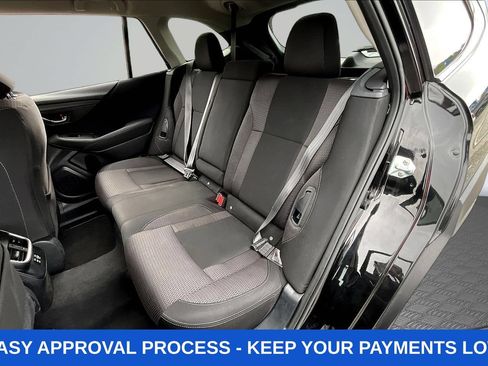 Used 2024 Subaru Outback Premium AWD/4WD image 27