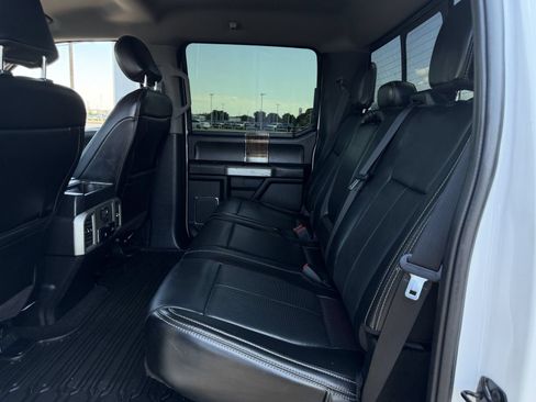 Used 2019 Ford F150 Lariat w/ Equipment Group 502A Luxury AWD/4WD image 26