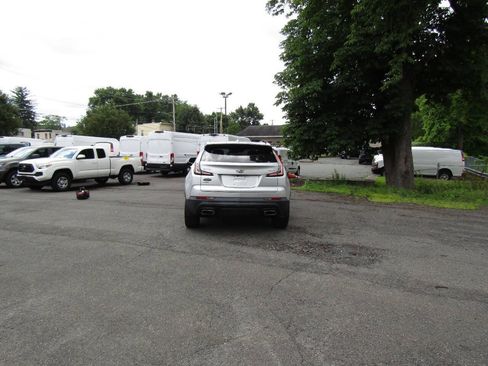 Used 2019 Cadillac XT4 Sport AWD/4WD image 5