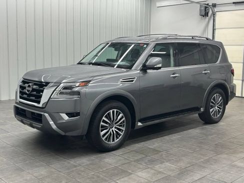 Used 2023 Nissan Armada SL w/ Captain's Chairs Package RWD image 5