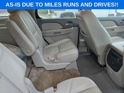 Used 2011 Chevrolet Tahoe LT w/ Luxury Package AWD/4WD image 20