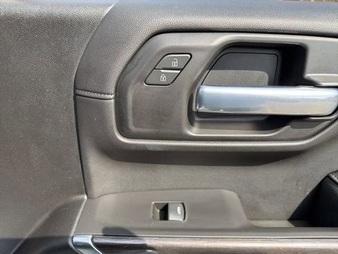 Used 2020 Chevrolet Silverado 1500 LTZ w/ LTZ Convenience Package image 16