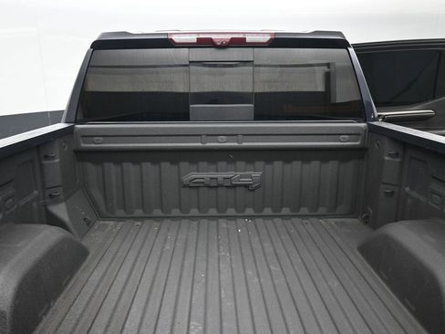 Used 2022 GMC Sierra 1500 AT4 w/ AT4 Premium Package image 23