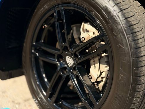 Used 2017 Porsche Macan S image 5