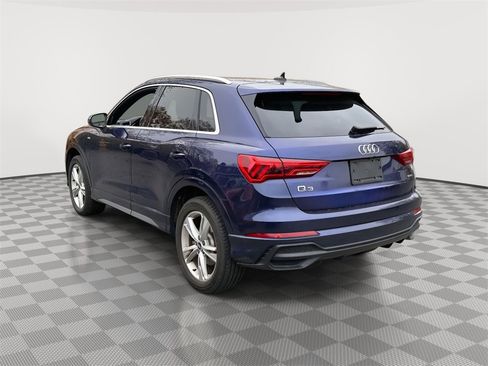 Used 2021 Audi Q3 2.0T Premium w/ Convenience Package image 5
