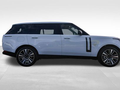 New 2026 Land Rover Range Rover Long Wheelbase SE
