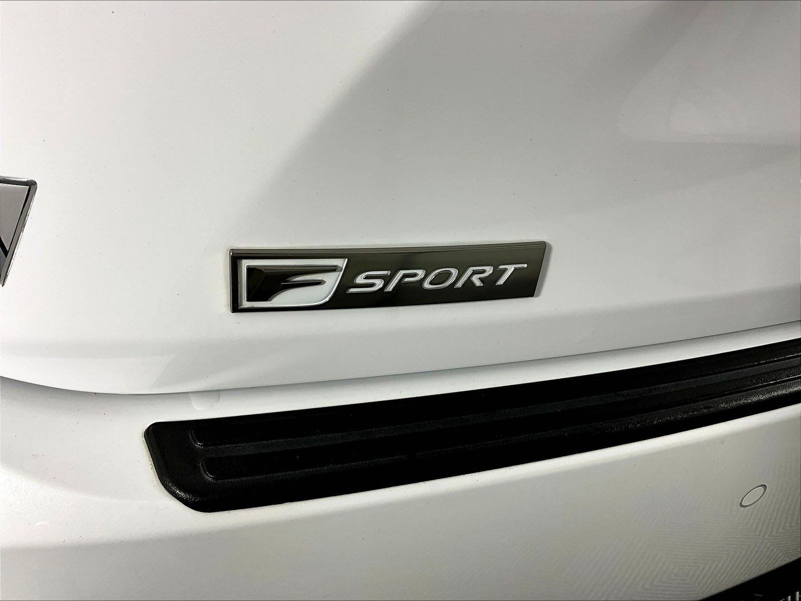 Used 2022 Lexus RX 350 F Sport w/ Cold Area Package (CT) AWD/4WD image 24