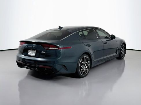 Used 2022 Kia Stinger GT2 AWD/4WD image 4